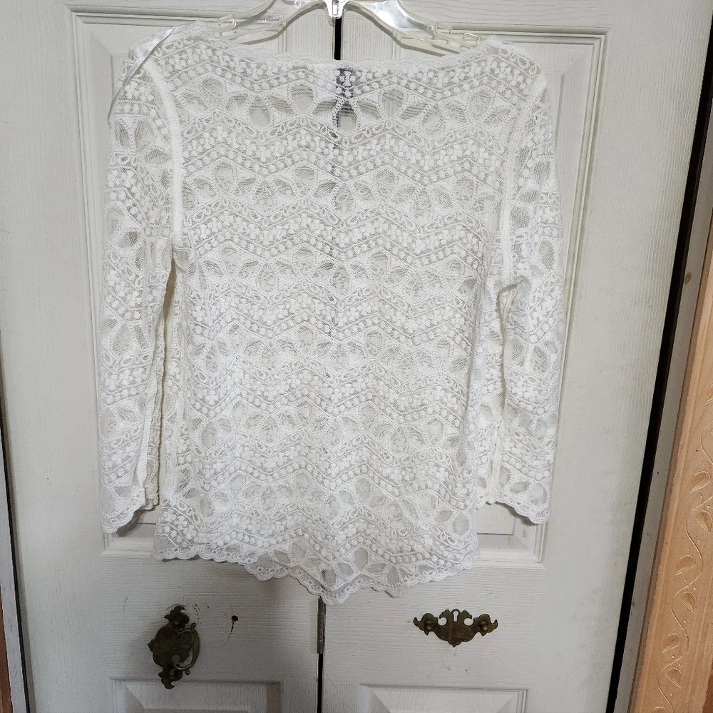 Divided Ivory Lace Women's Blouse - Picture 8 of 10